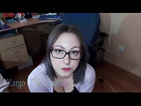 ❤️ Nighean gnèitheach le speuclairean a’ suirghe Dildo gu domhainn air a’ chamara ️ Bhidio fucking leinn gd.rexporn-com.ru ❤